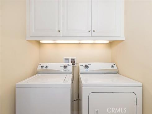 88 Brindisi , Irvine, CA