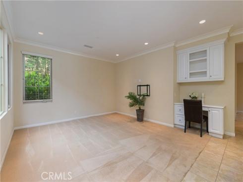 88 Brindisi , Irvine, CA