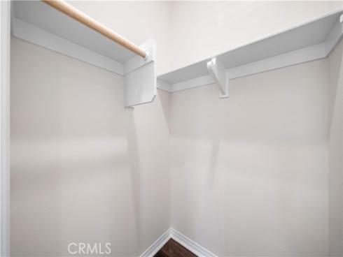 120  Halo  , Irvine, CA