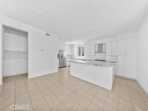 208 Harringay , Irvine, CA