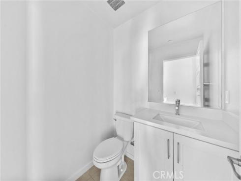 208 Harringay , Irvine, CA