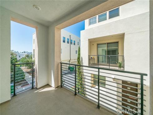 208 Harringay , Irvine, CA