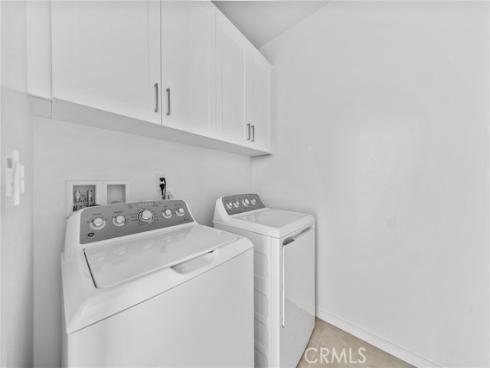 208 Harringay , Irvine, CA