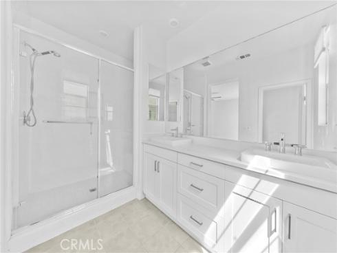 208 Harringay , Irvine, CA