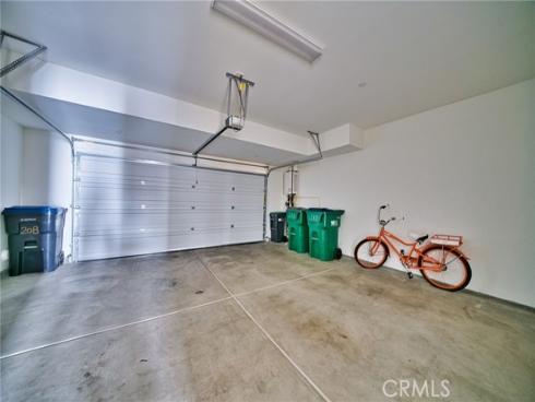 208 Harringay , Irvine, CA