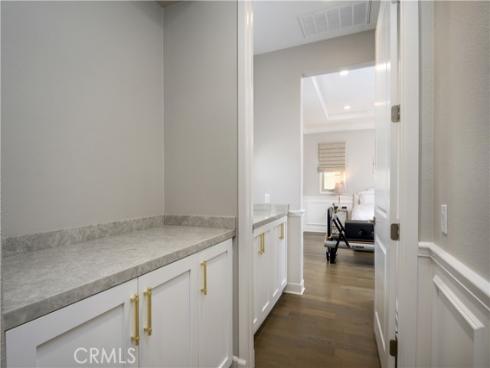 50  Navajo  , Irvine, CA