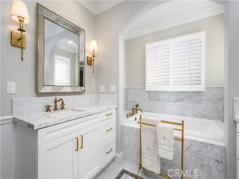 50  Navajo  , Irvine, CA