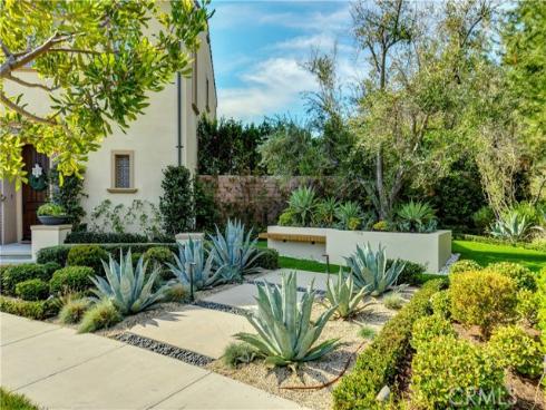 50  Navajo  , Irvine, CA