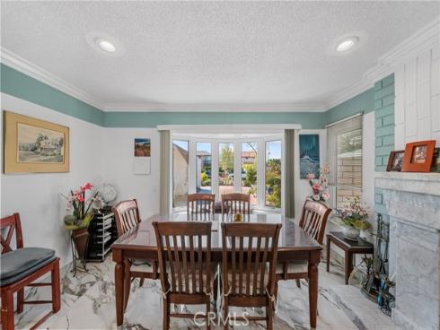 30 Mann Street, Irvine, CA