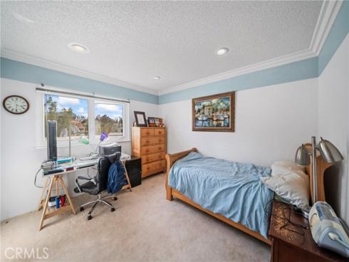 30  Mann   Street, Irvine, CA