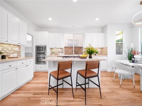 32 Capistrano , Irvine, CA