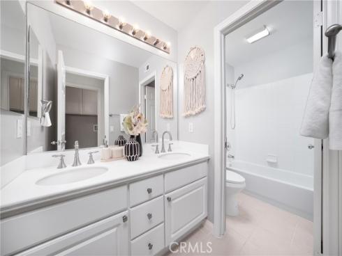 32 Capistrano , Irvine, CA