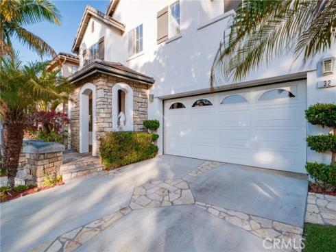 32 Capistrano , Irvine, CA