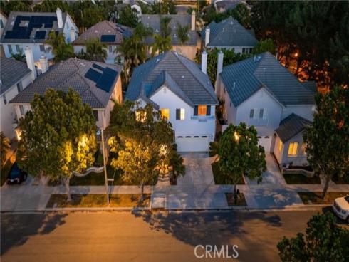 32 Capistrano , Irvine, CA