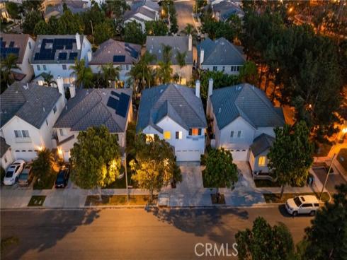 32 Capistrano , Irvine, CA