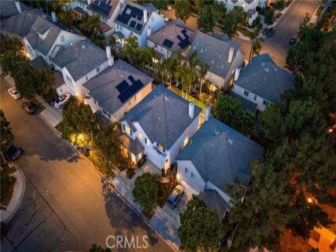 32 Capistrano , Irvine, CA
