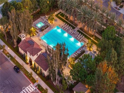 32 Capistrano , Irvine, CA