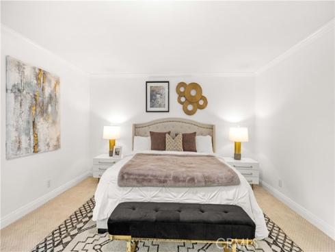 19 Alameda , Irvine, CA