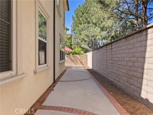 81  Splendor  , Irvine, CA