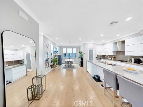 140 Acamar , Irvine, CA