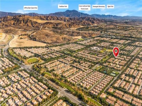 240 Mayfair , Irvine, CA