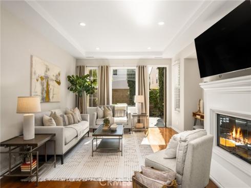 62 Crabapple , Irvine, CA