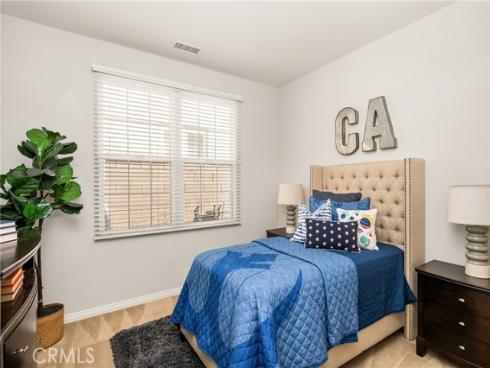 62 Crabapple , Irvine, CA