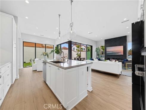 181 Plum Lily , Irvine, CA