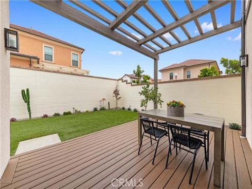 181 Plum Lily , Irvine, CA