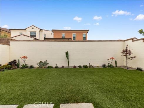 181 Plum Lily , Irvine, CA