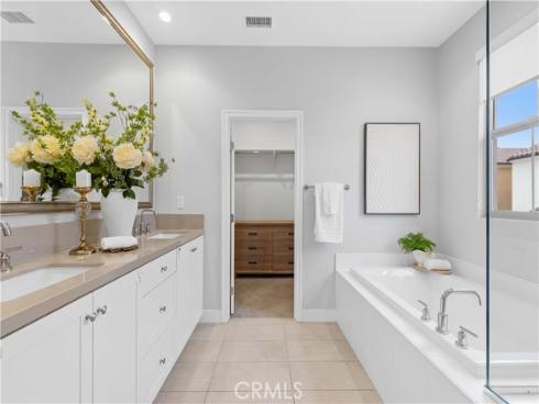 181 Plum Lily , Irvine, CA