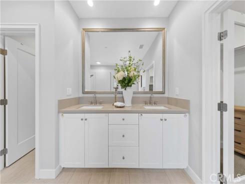 181 Plum Lily , Irvine, CA