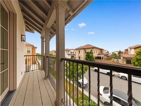 181 Plum Lily , Irvine, CA