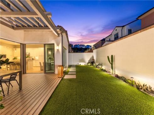 181 Plum Lily , Irvine, CA