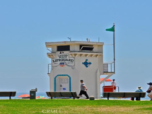 127 Outwest , Irvine, CA