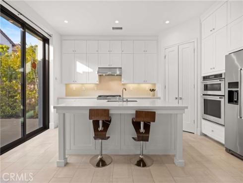 123 Statura , Irvine, CA