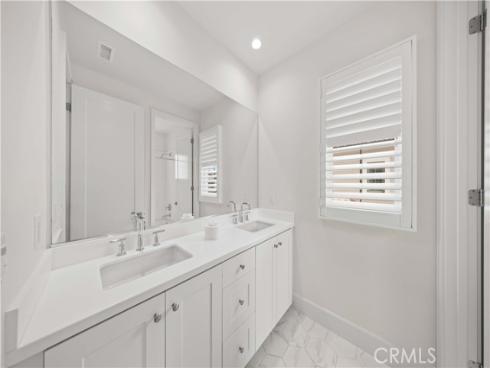 123 Statura , Irvine, CA