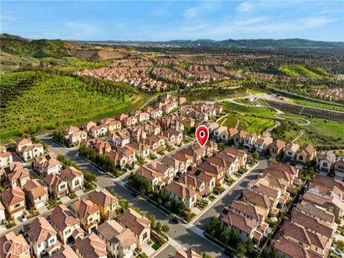 123 Statura , Irvine, CA