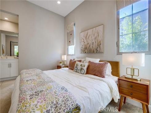 54 Rim Crst , Irvine, CA