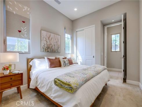 54 Rim Crst , Irvine, CA