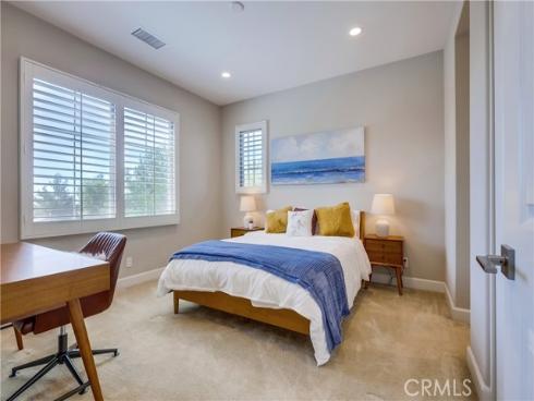 54 Rim Crst , Irvine, CA