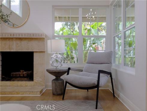 49 W Yale 26 Loop, Irvine, CA