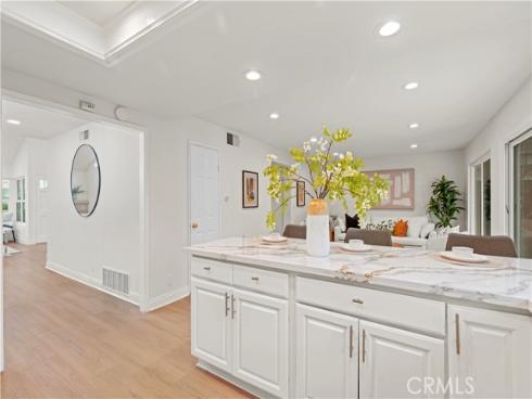 49 W Yale 26 Loop, Irvine, CA