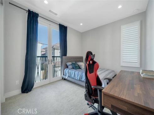 129 Lomita , Irvine, CA