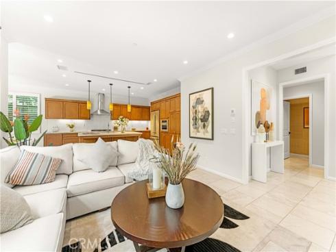 165 Hargrove , Irvine, CA