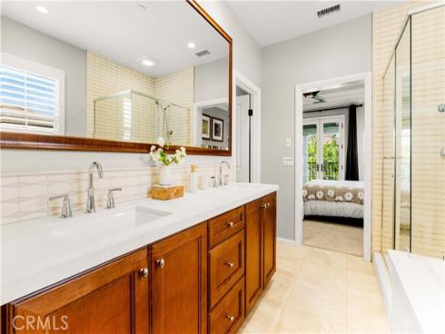 165 Hargrove , Irvine, CA