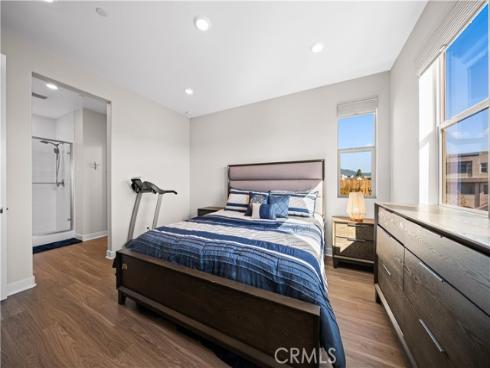 248 Keeper , Irvine, CA