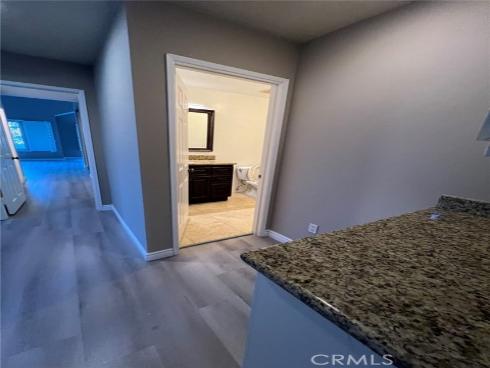 31 Lakeshore 20 , Irvine, CA