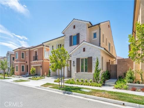 107 Bozeman , Irvine, CA