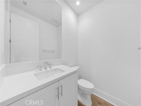 107 Bozeman , Irvine, CA